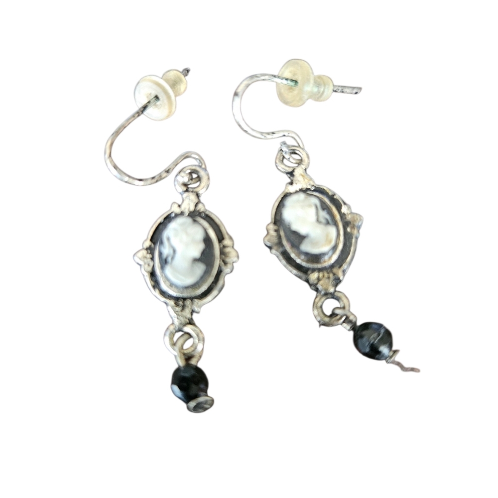 Vintage-Inspired Black and White Cameo Drop Earrings